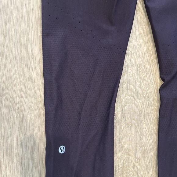 Lululemon leggings - Picture 6 of 10